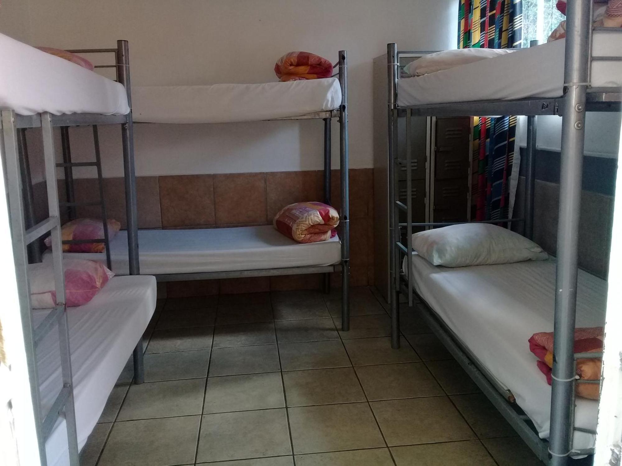 Accoustix Backpackers Hostel Johannesburg Buitenkant foto